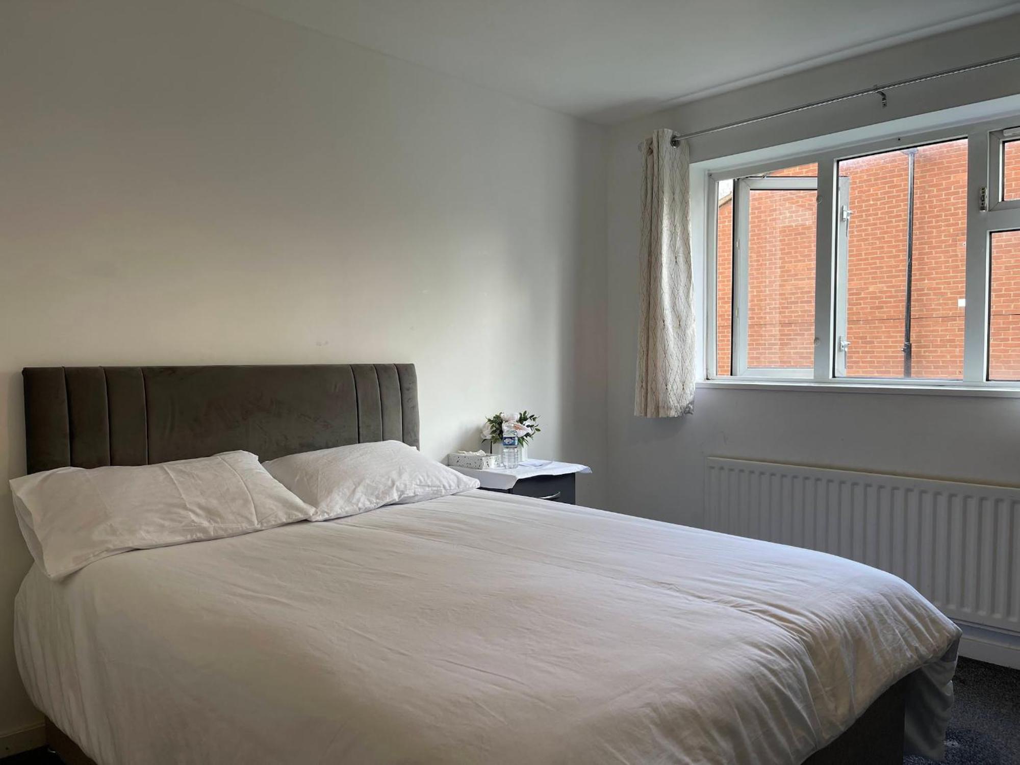 Homestays-Close To Coventry City And University I Free Parking I Wi-Fi 외부 사진